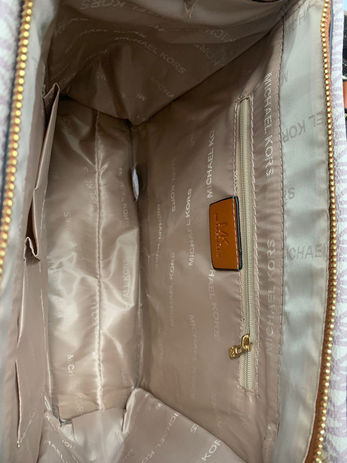 Timeless Luxury: Michael Kors High-Quality Tote Bag